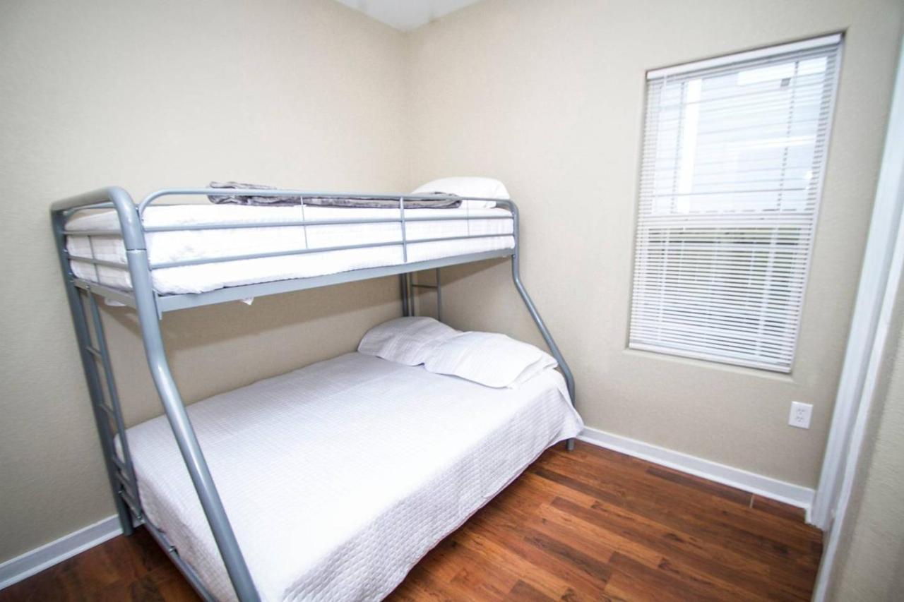 Appartement Hackberry St #A Renovated 2Br/2Ba Near Downtown à San Antonio Extérieur photo