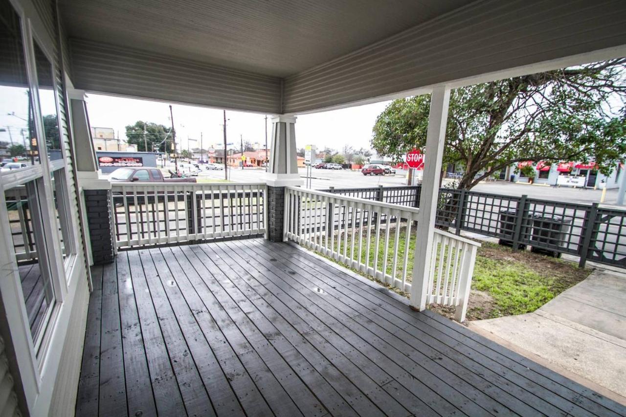 Appartement Hackberry St #A Renovated 2Br/2Ba Near Downtown à San Antonio Extérieur photo